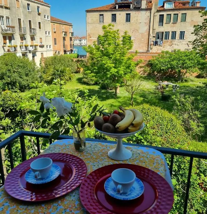Angela Di Venezia House-1